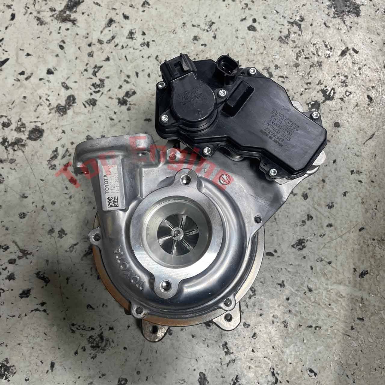 Toyota Hilux 2GD 2.4 Turbocharger 17201-11070 Diesel Turbo